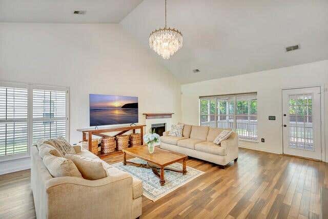 Photo of 1878 Falling Creek Circle, Mount Pleasant, SC 29464 (MLS # 26021090)