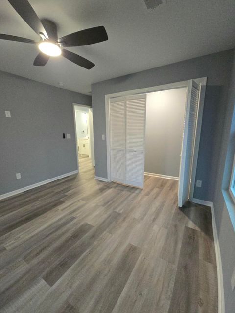 A home in North Charleston