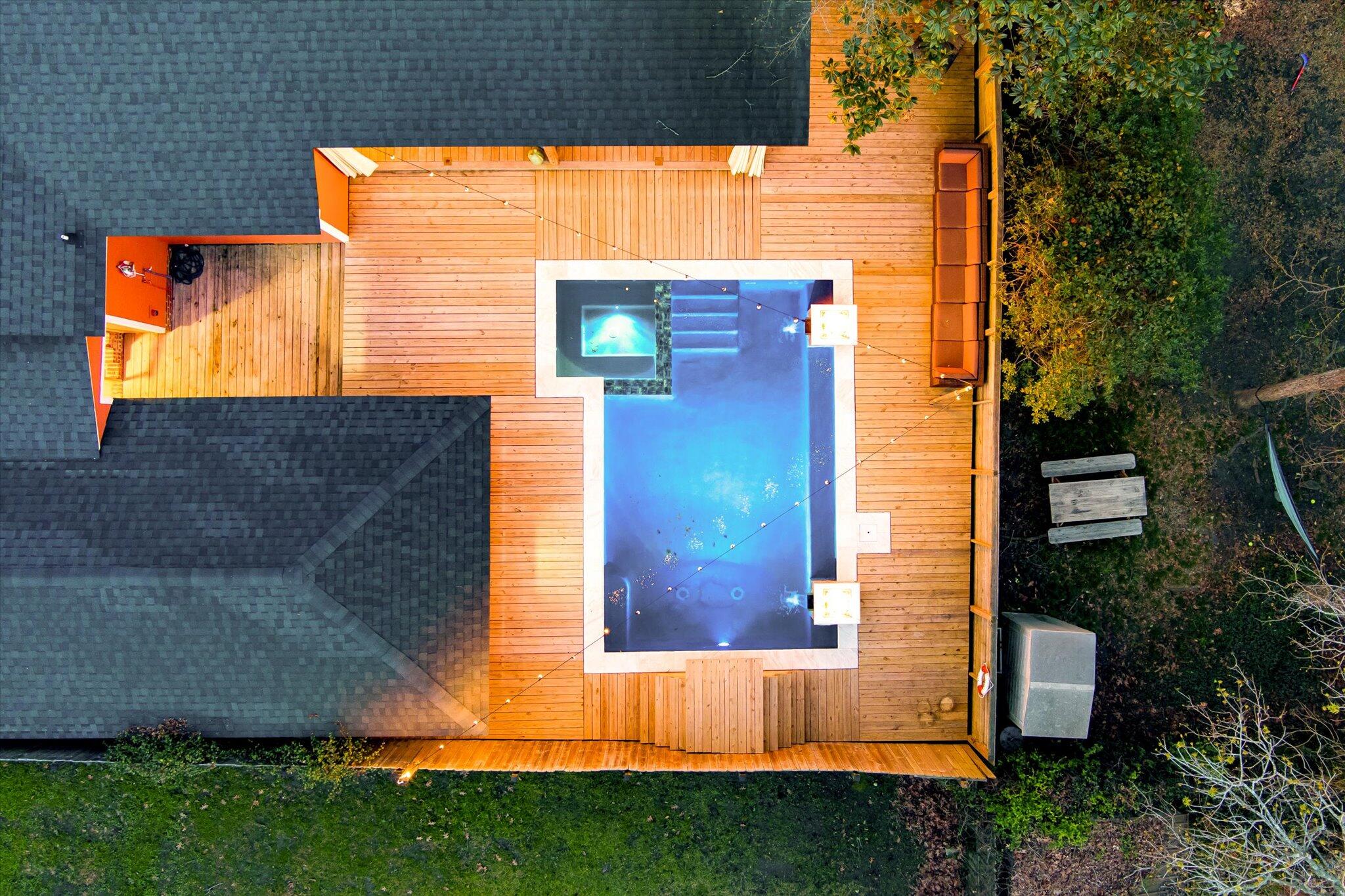 1235 Sunset Drive