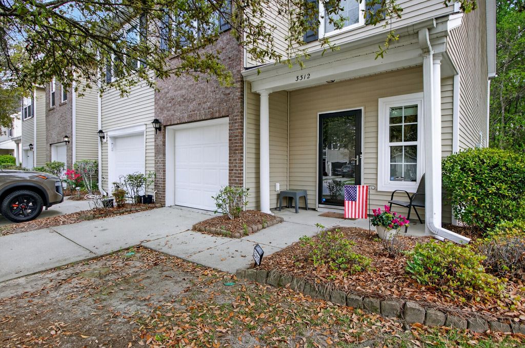 Photo of 3312 Conservancy Lane, Charleston, SC 29414 (MLS # 26009880)