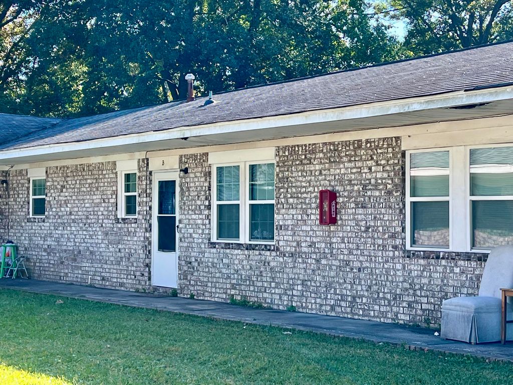 Photo of 1537 N Avalon Circle, Charleston, SC 29407 (MLS # 25015036)