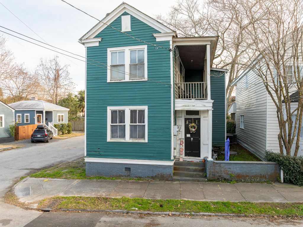 Photo of 17 Maverick Street, Charleston, SC 29403 (MLS # 26011417)