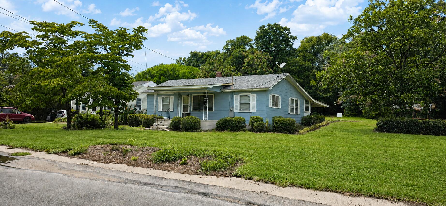 306 E Hampton Street, Elloree, SC, 29047