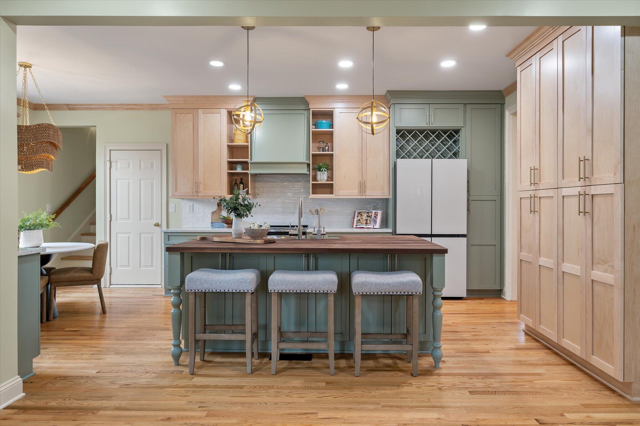 2918 Marsh Breeze Lane