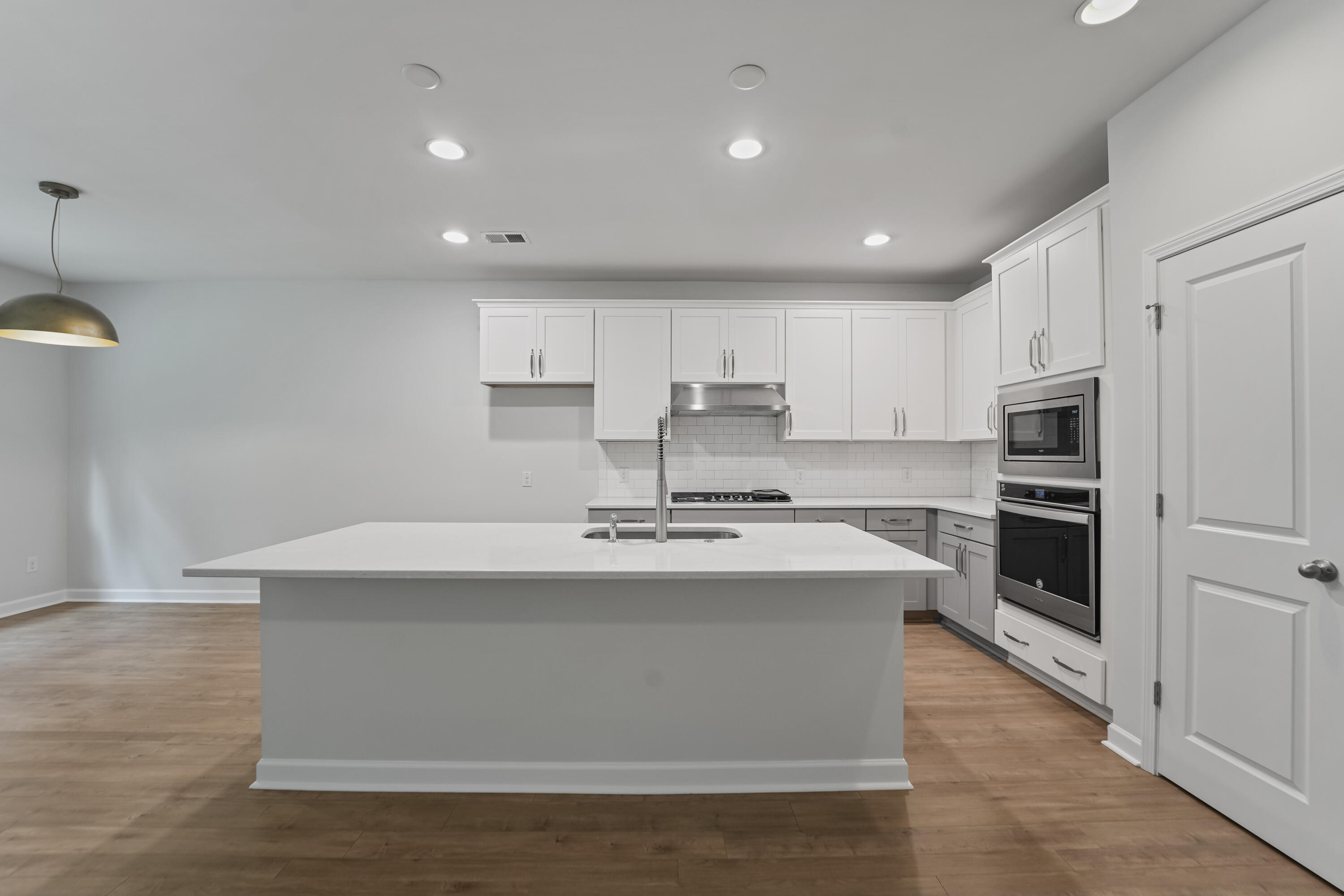 1589 Thin Pine Drive