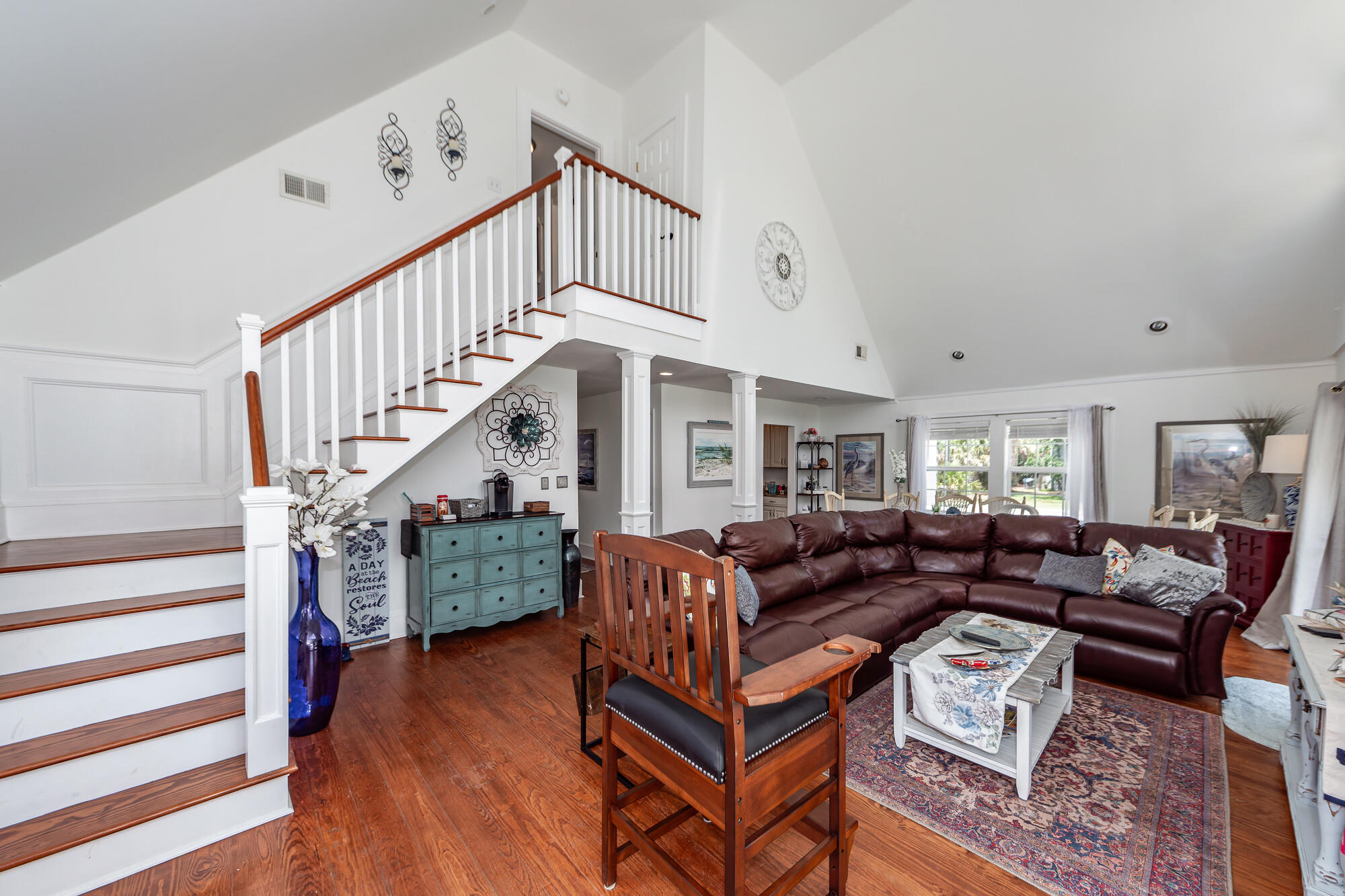 212 W Indian Avenue
