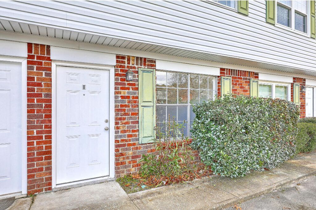Photo of 519 Parkdale Drive #I, Charleston, SC 29414 (MLS # 25031657)