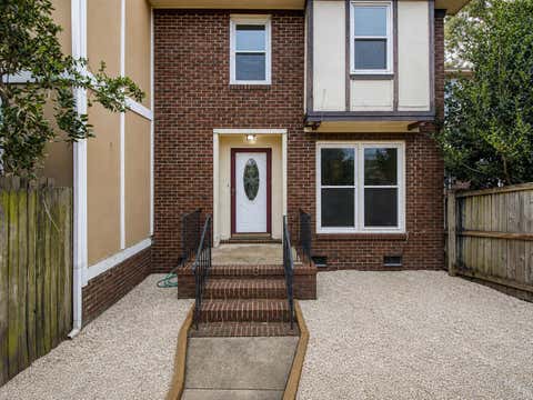 Photo of 1320 Bowman Road, Mount Pleasant, SC 29464 (MLS # 26022136)
