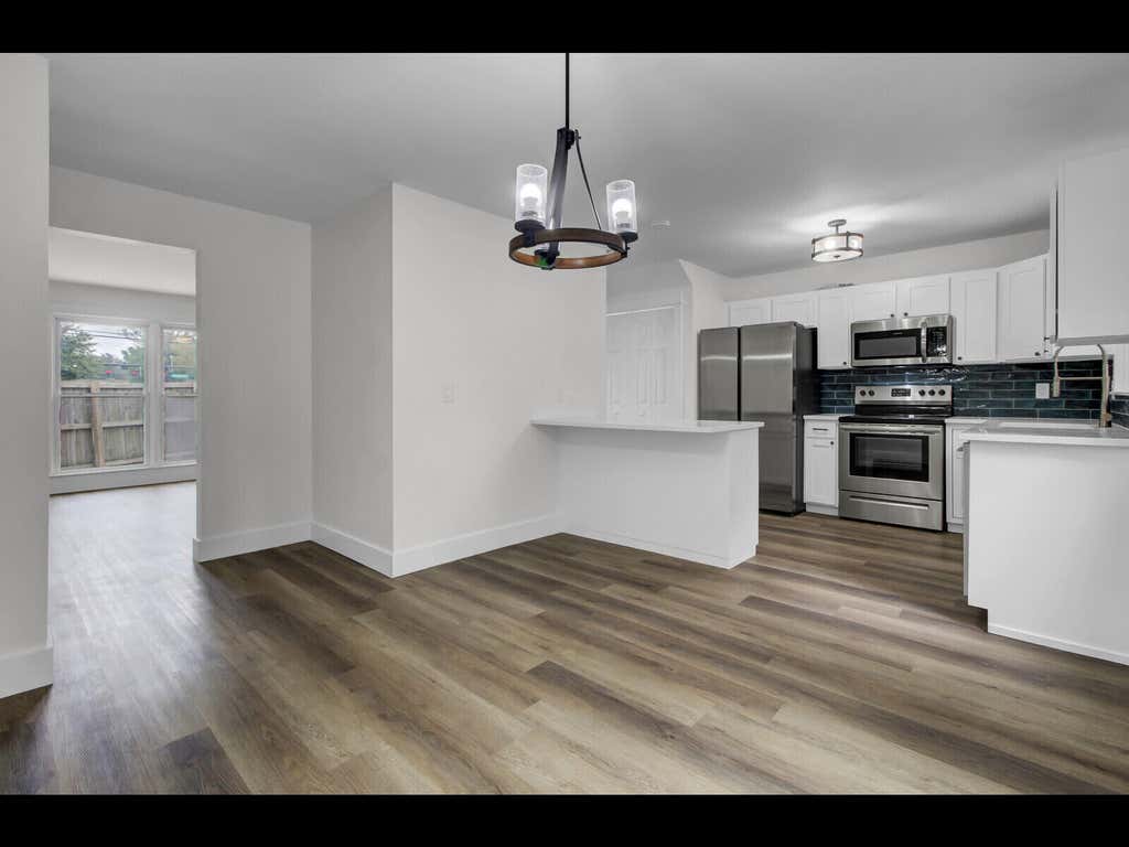 Photo of 1320 Bowman Road, Mount Pleasant, SC 29464 (MLS # 26022136)