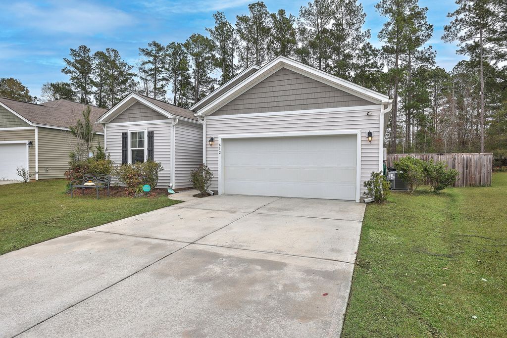 Photo of 612 Wayton Circle, Moncks Corner, SC 29461 (MLS # 25032396)