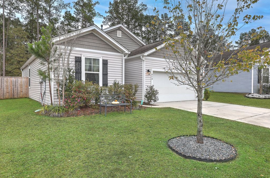 Photo of 612 Wayton Circle, Moncks Corner, SC 29461 (MLS # 25032396)