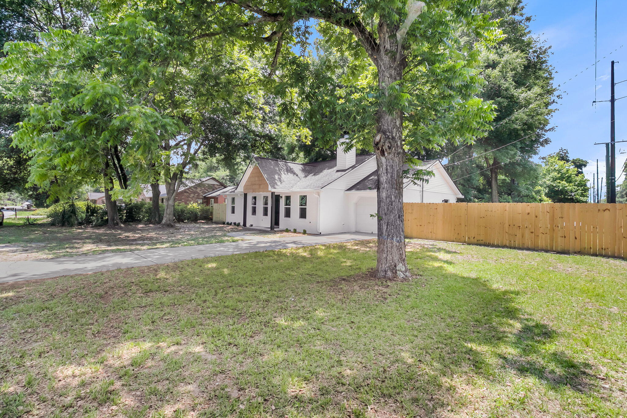 1203 Sea Aire Drive