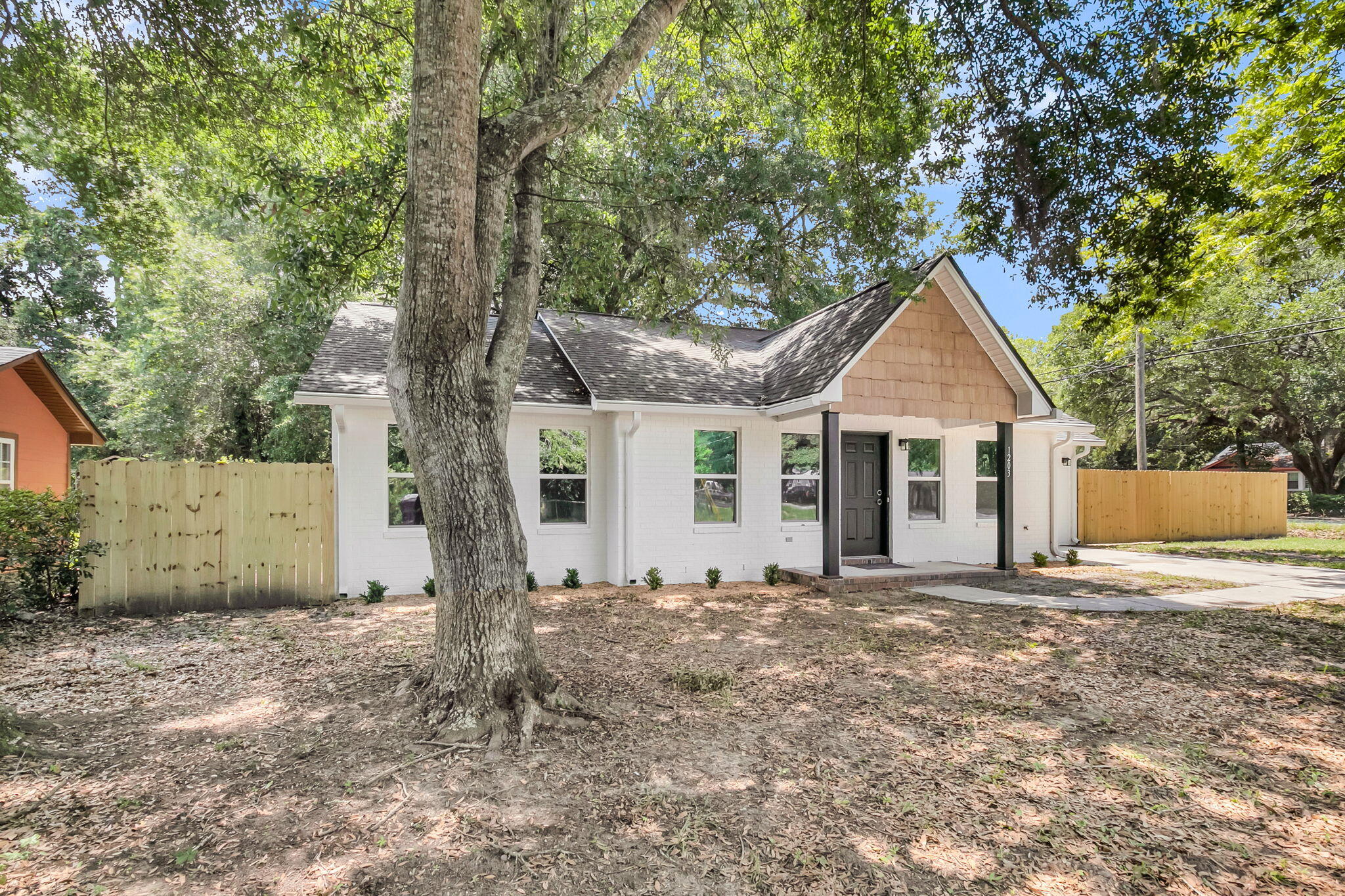1203 Sea Aire Drive