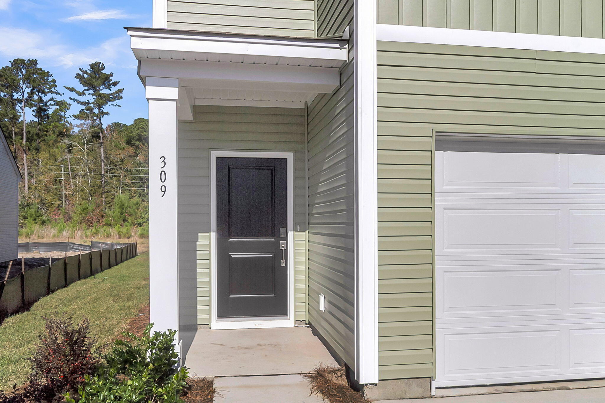 422 Colfax Lane