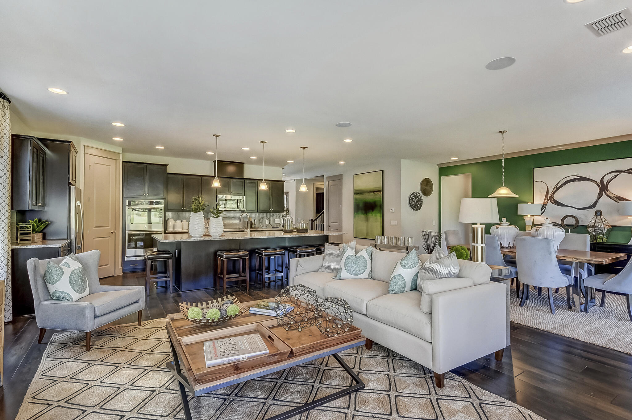 118 Magnolia House Drive