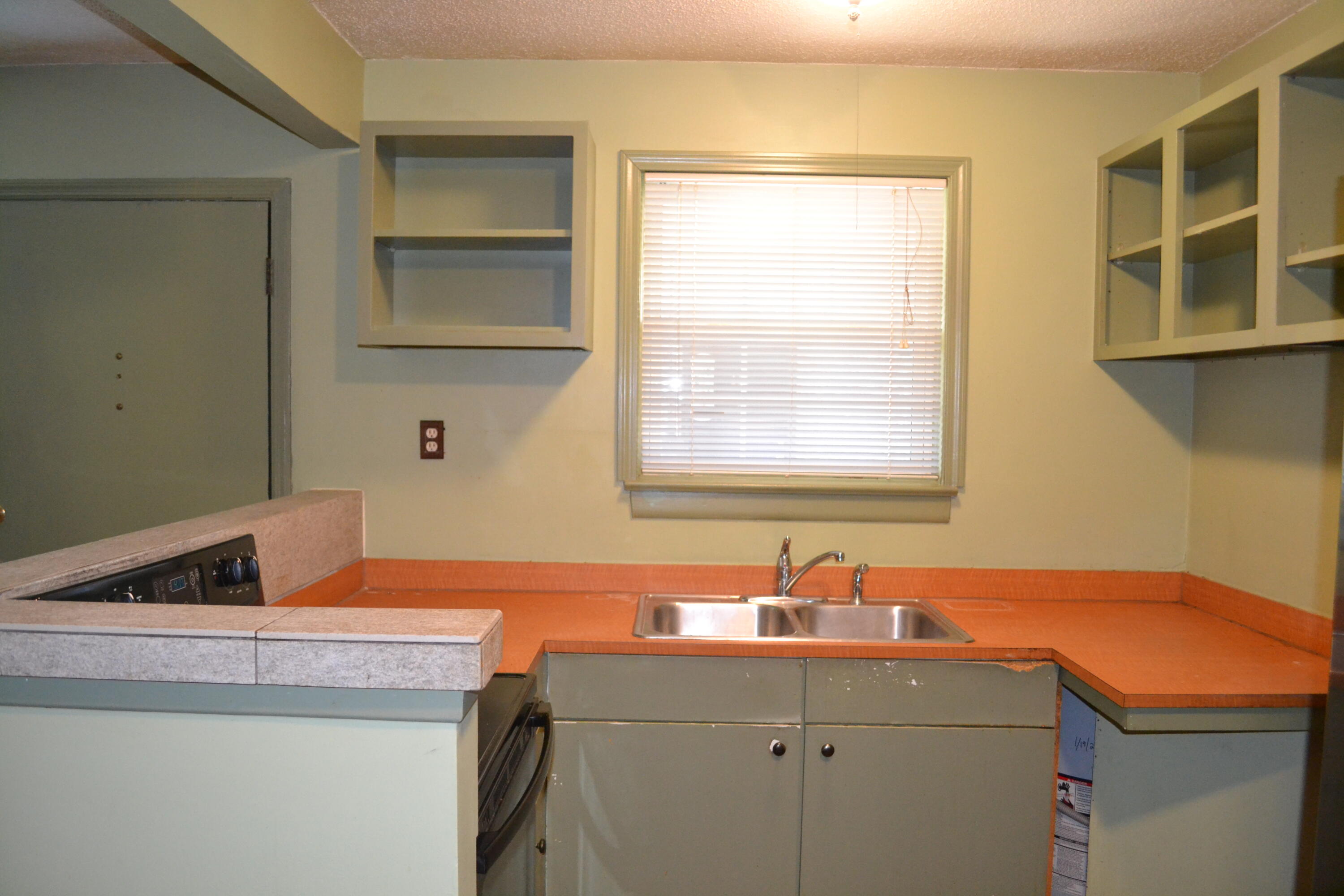 867 S Colony Drive F-117