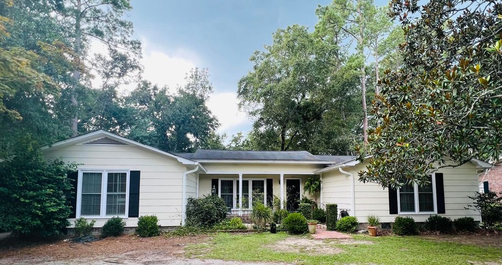 Photo of 201 Silverhill Road, Walterboro, SC 29488 (MLS # 25032951)