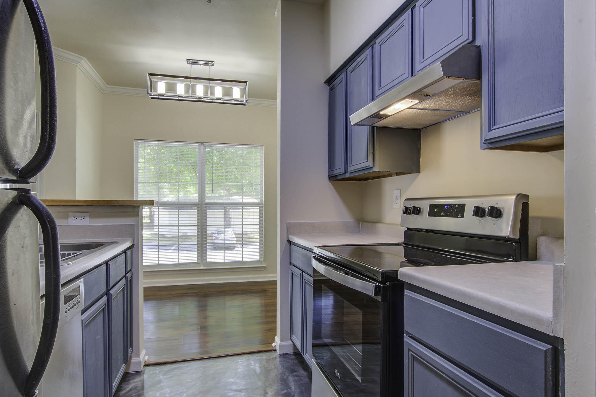700 Daniel Ellis Drive 5105