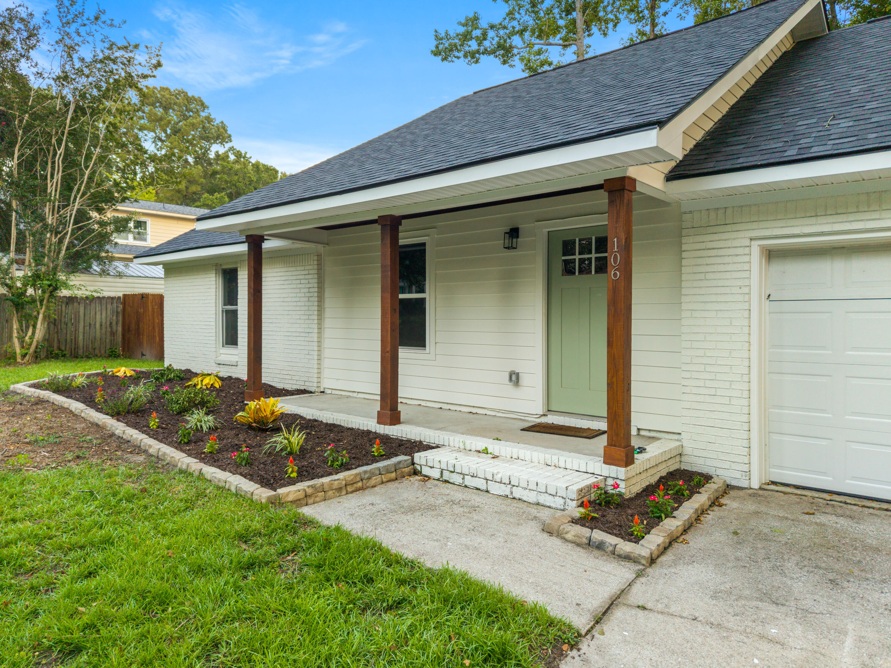 106 Glebe Road
