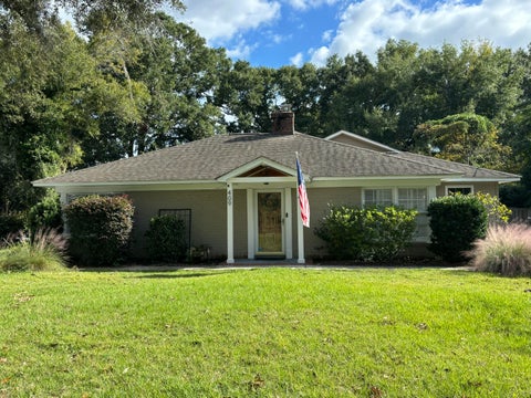 Photo of 409 Shannon Drive, Mount Pleasant, SC 29464 (MLS # 26027922)