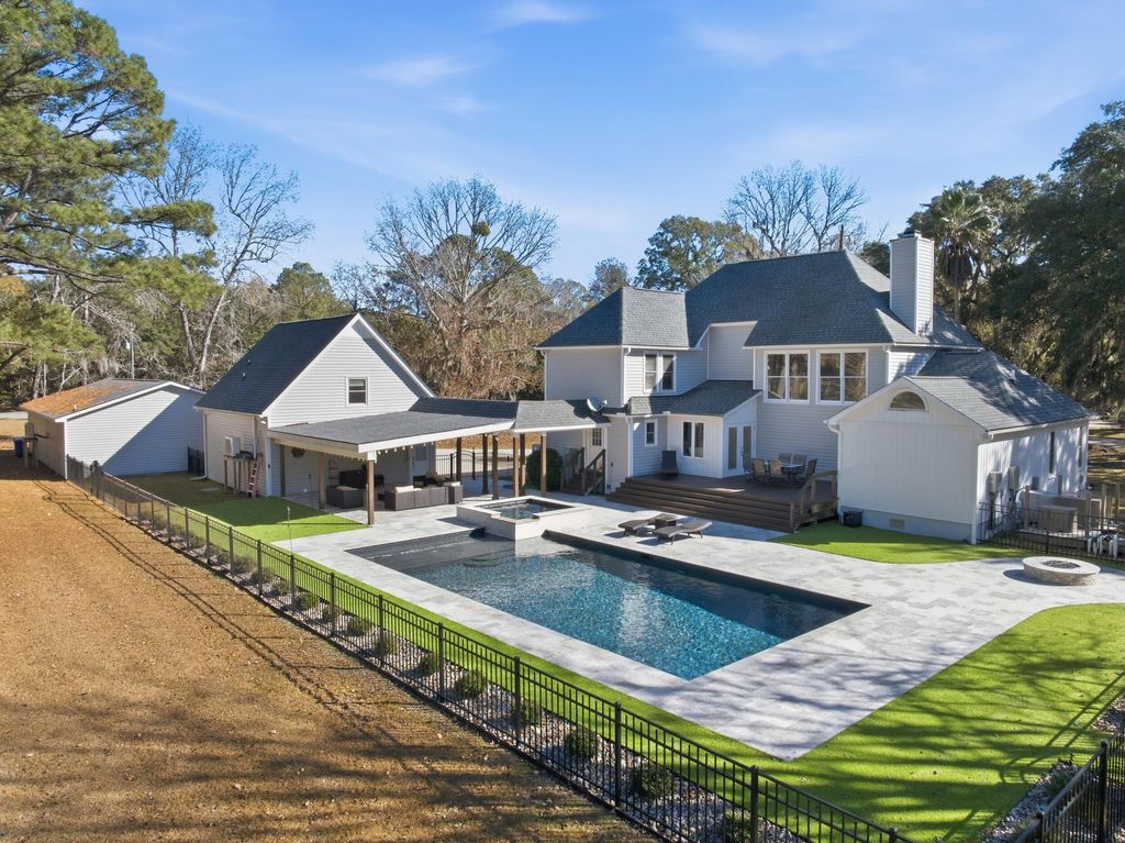 Photo of 2612 Starfish Drive, Johns Island, SC 29455 (MLS # 25033017)