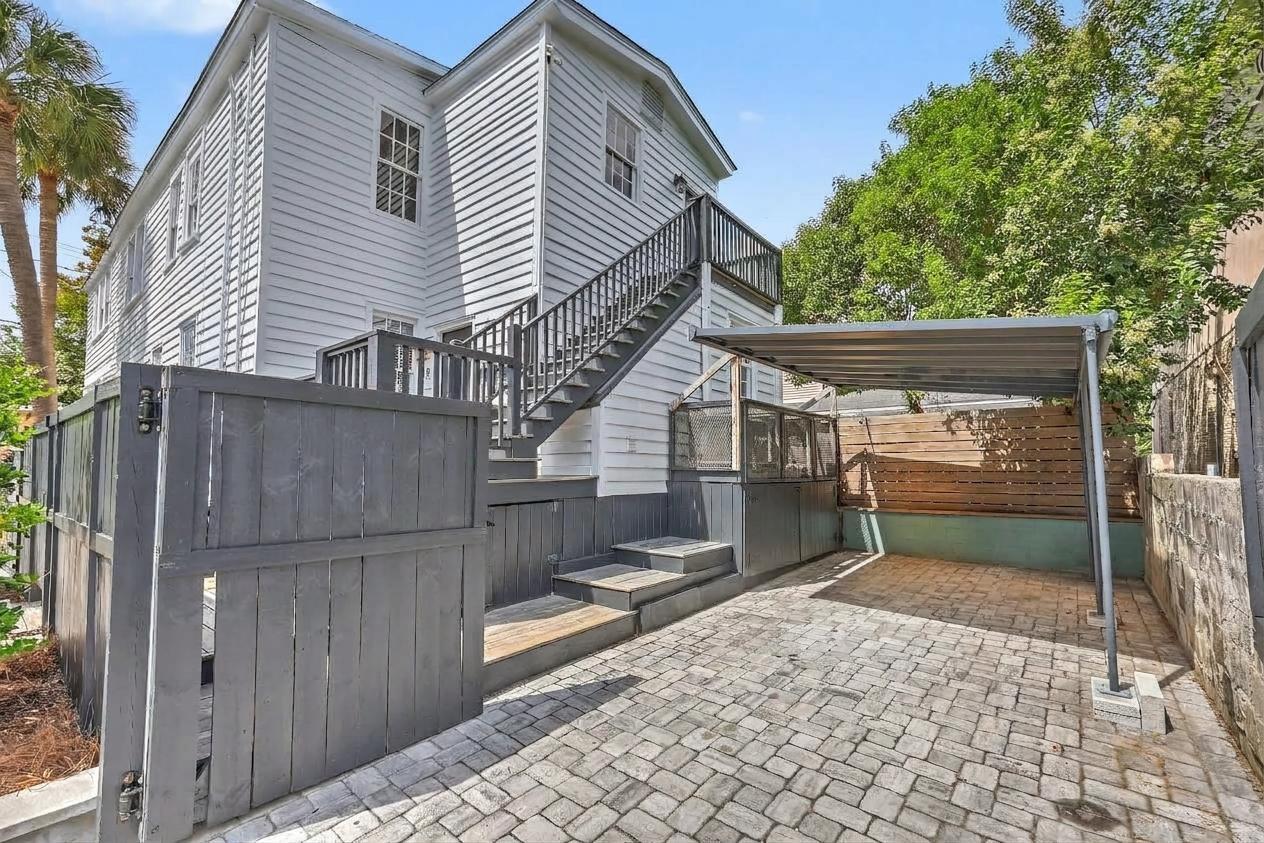 102 Nassau Street A, B, C