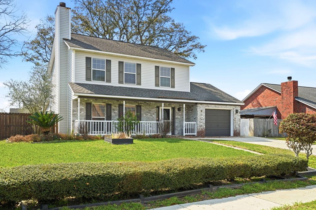 Photo of 118 Elaine Street, Goose Creek, SC 29445 (MLS # 26007224)