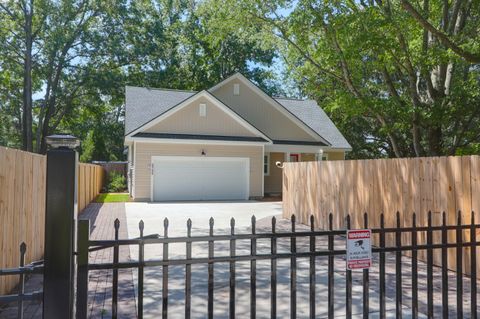 2755 Tyler Street North Charleston SC 29406