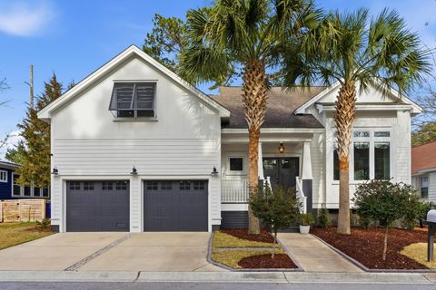 Photo of 1506 Village Square, Mount Pleasant, SC 29464 (MLS # 26003309)