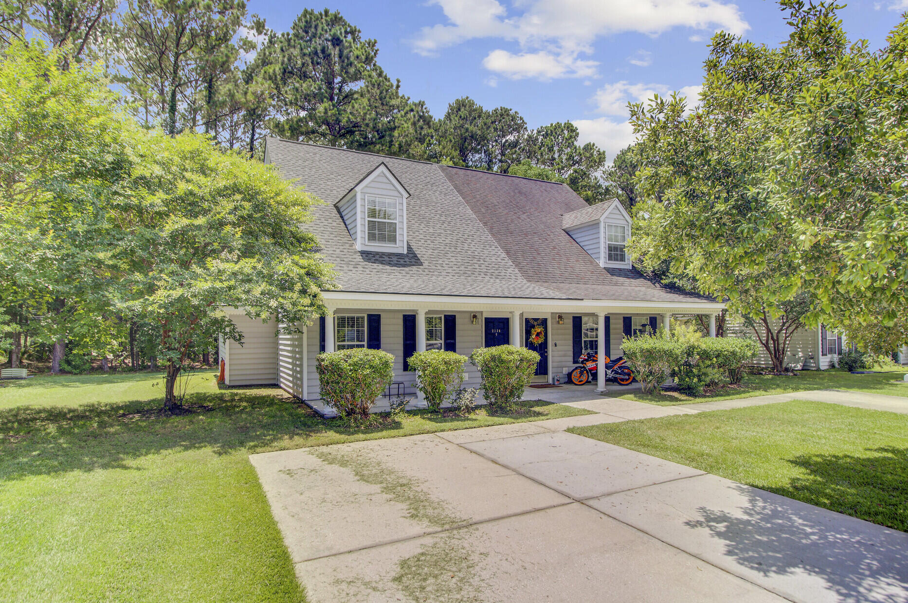 2136 Kings Gate Lane