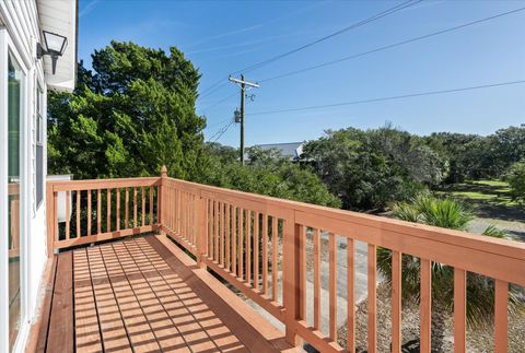 A home in Edisto Beach