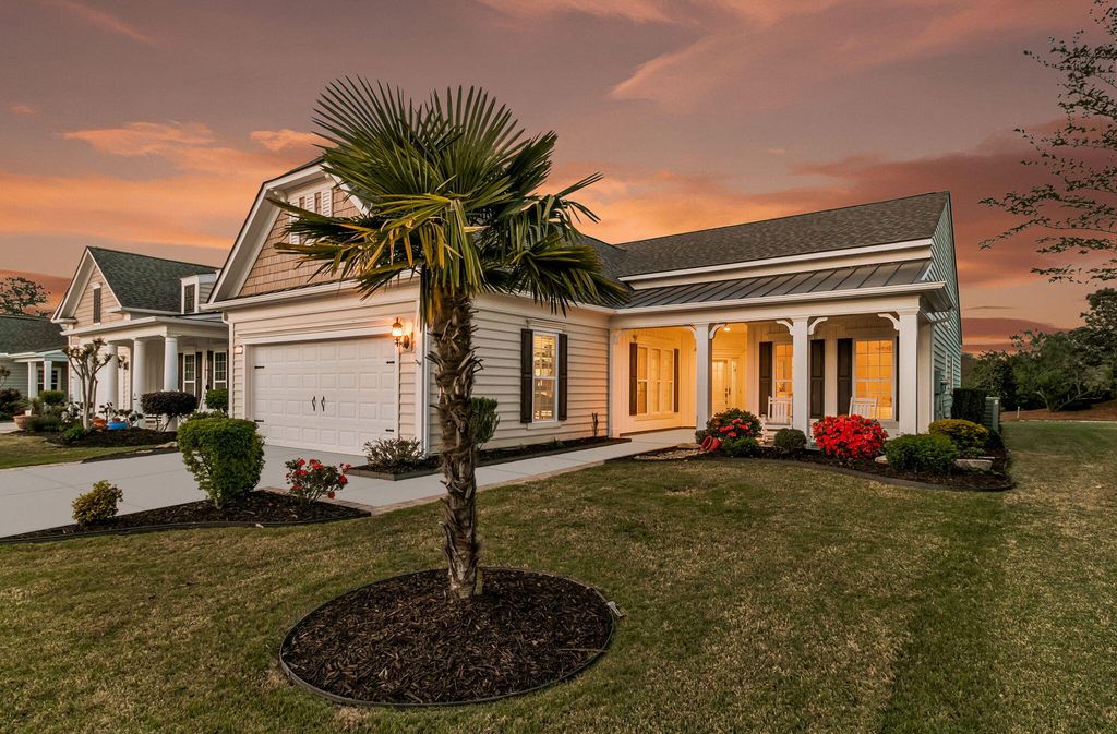 Photo of 183 Schooner Bend Avenue, Summerville, SC 29486 (MLS # 26008904)