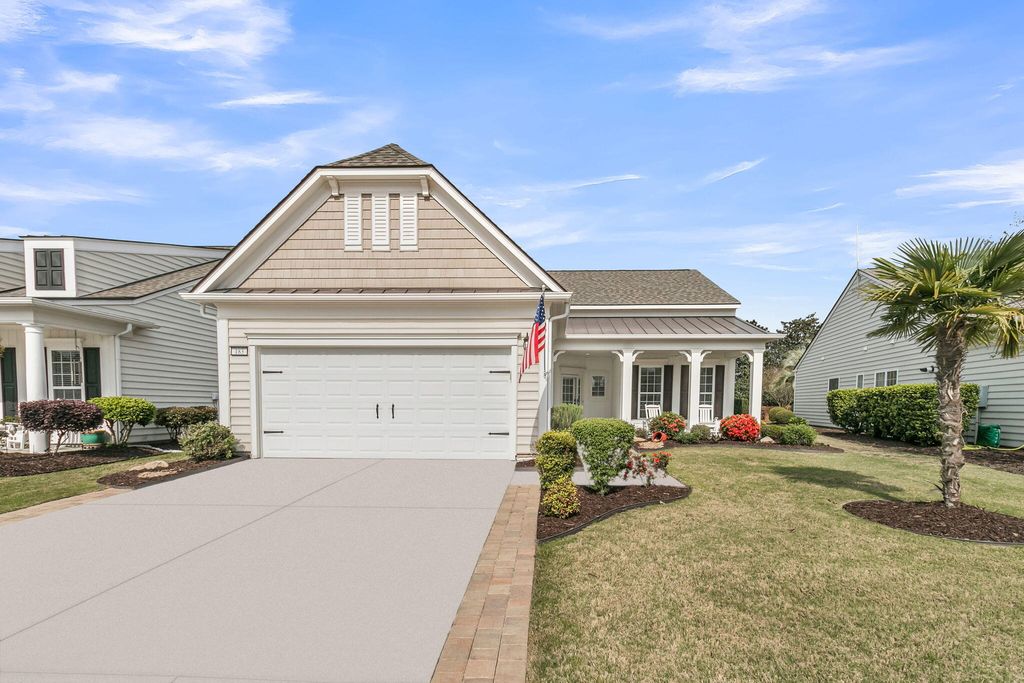 Photo of 183 Schooner Bend Avenue, Summerville, SC 29486 (MLS # 26008904)
