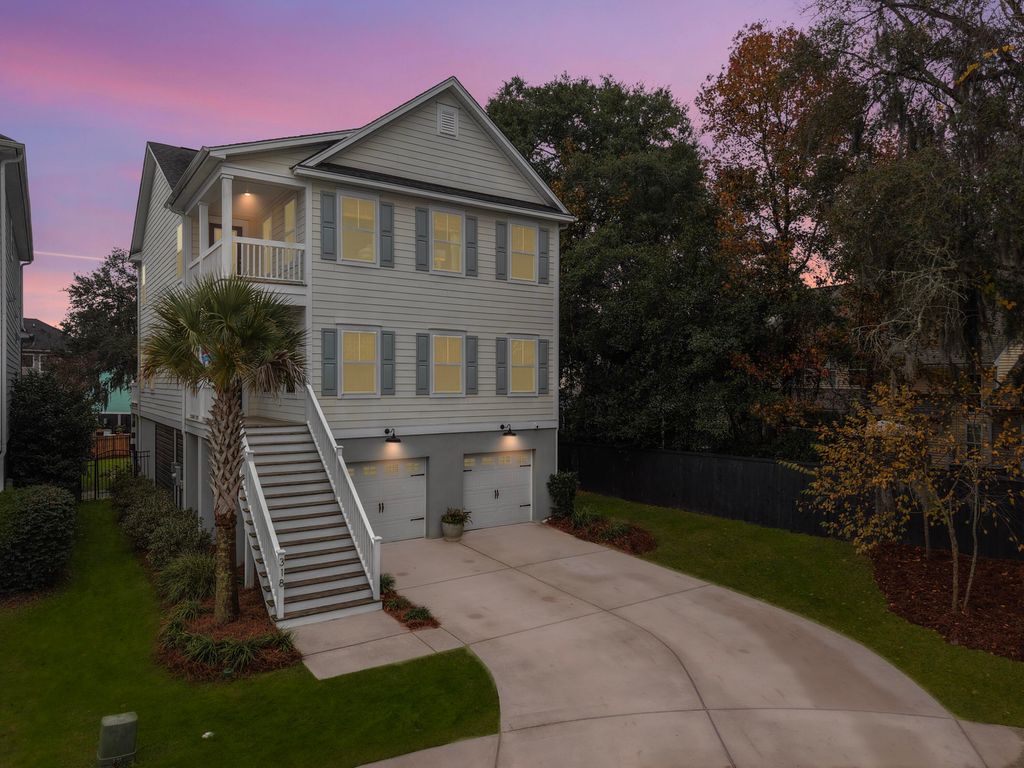 Photo of 318 Morning Marsh Lane, Charleston, SC 29492 (MLS # 25032127)