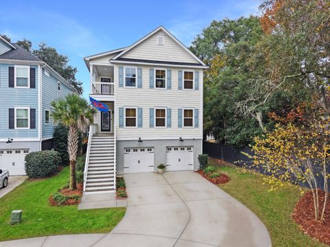 Photo of 318 Morning Marsh Lane, Charleston, SC 29492 (MLS # 25032127)