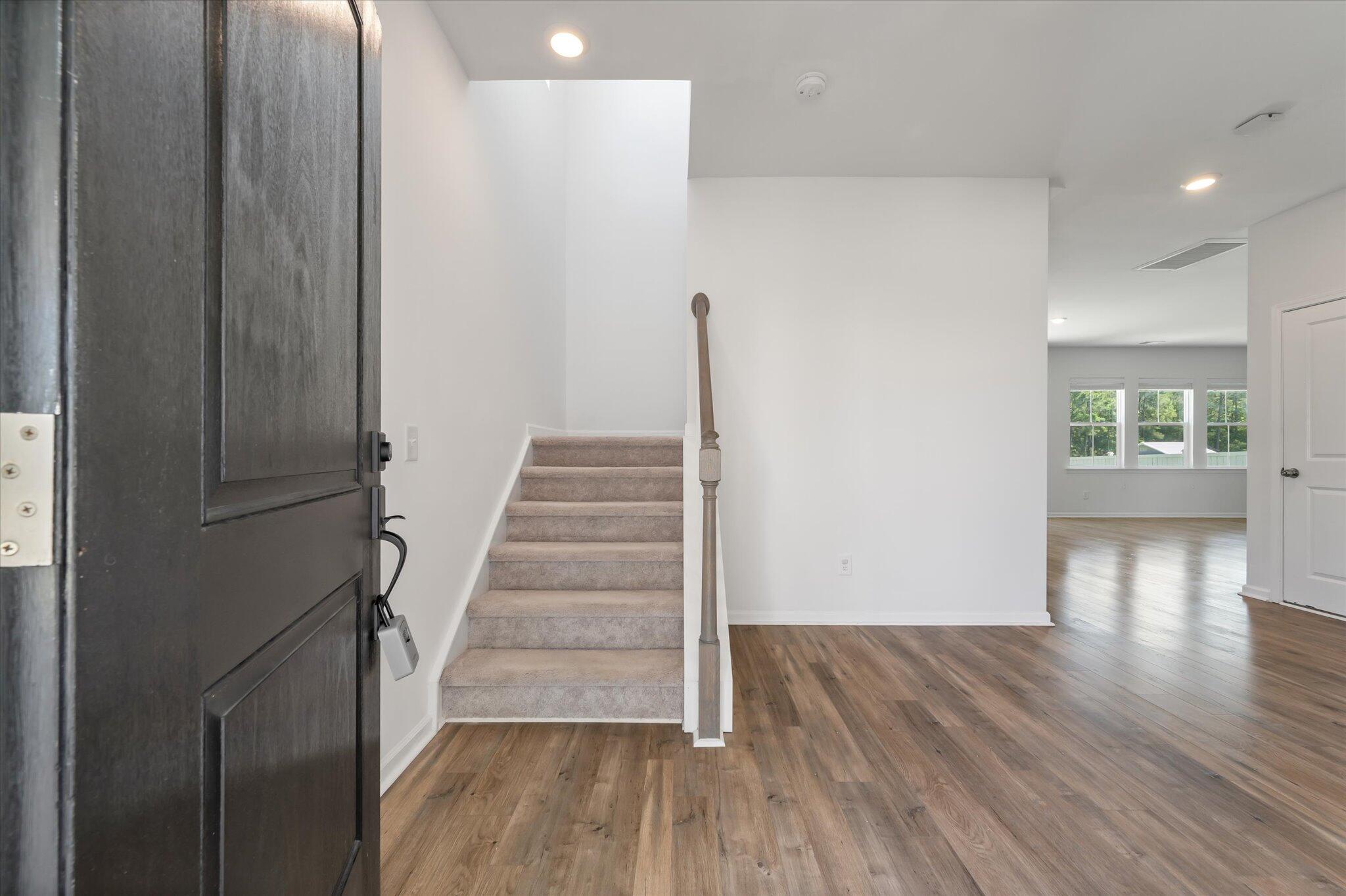 425 W Respite Lane