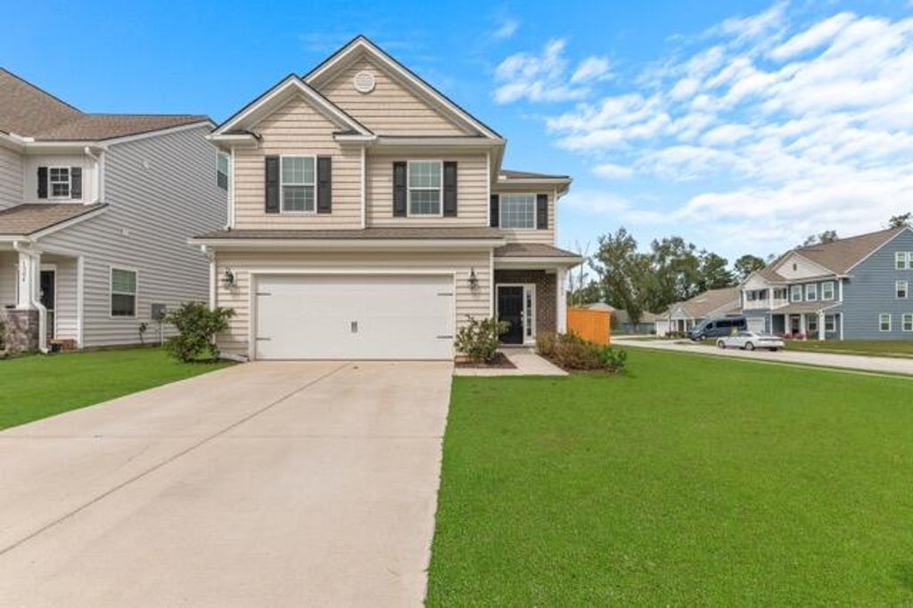 Photo of 1302 Berry Grove Drive, Summerville, SC 29485 (MLS # 25030173)