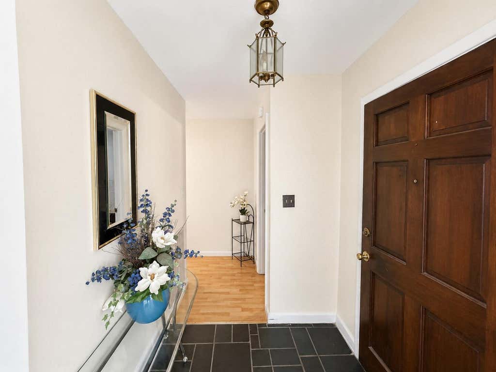 Photo of 300 Driver Avenue, Summerville, SC 29483 (MLS # 26022812)