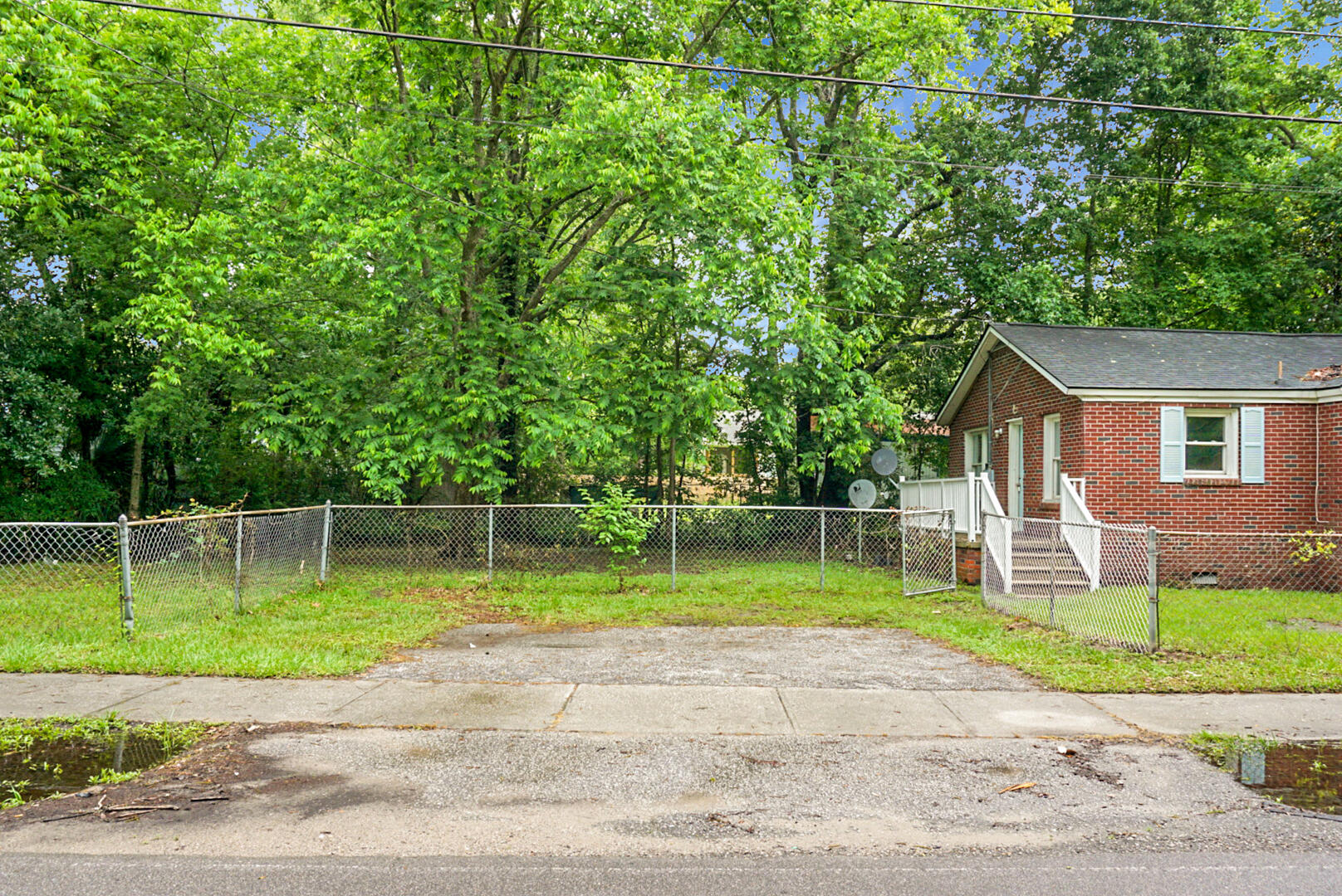 5056 Piedmont Avenue