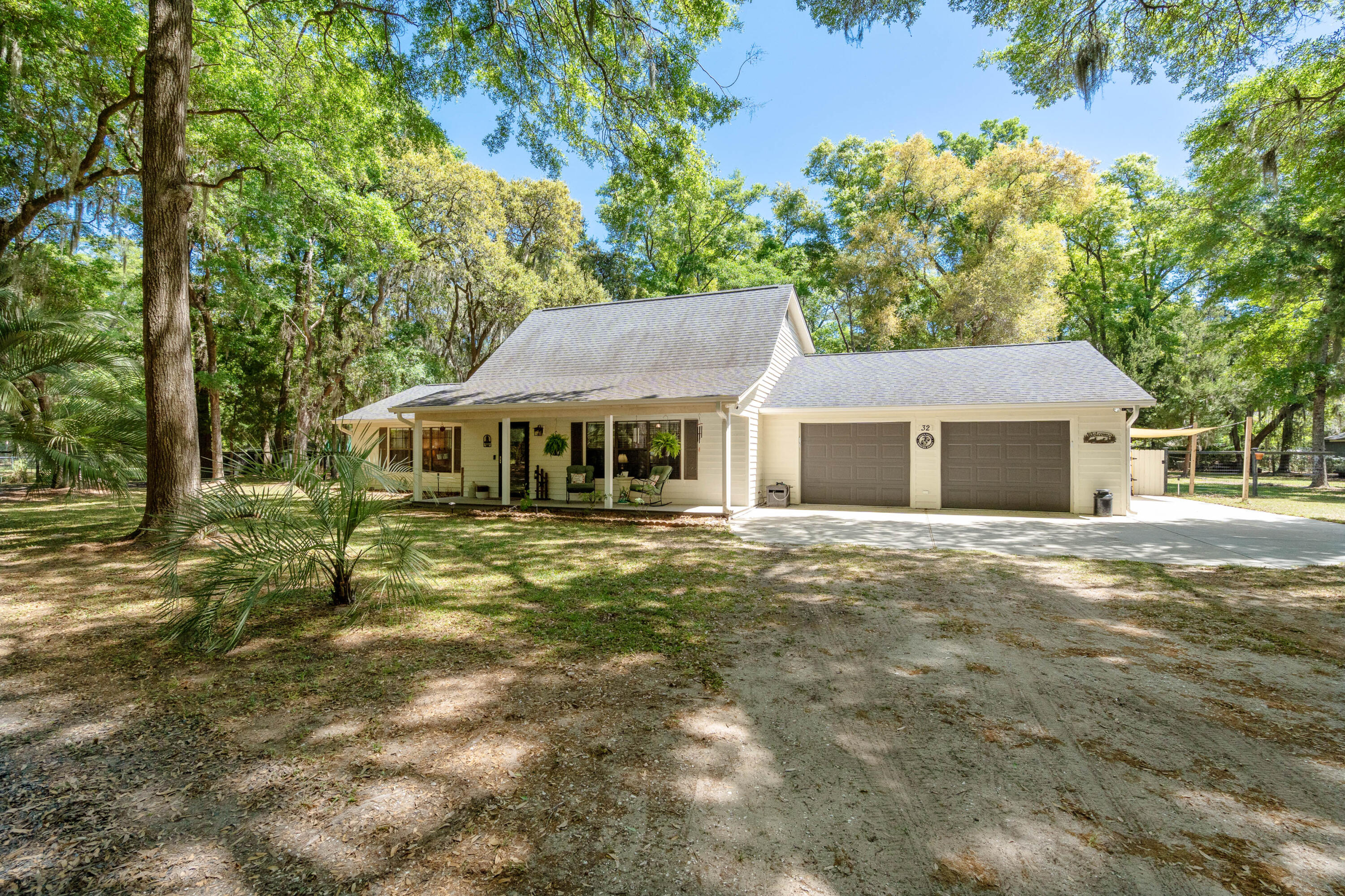 32 W Cedar Road