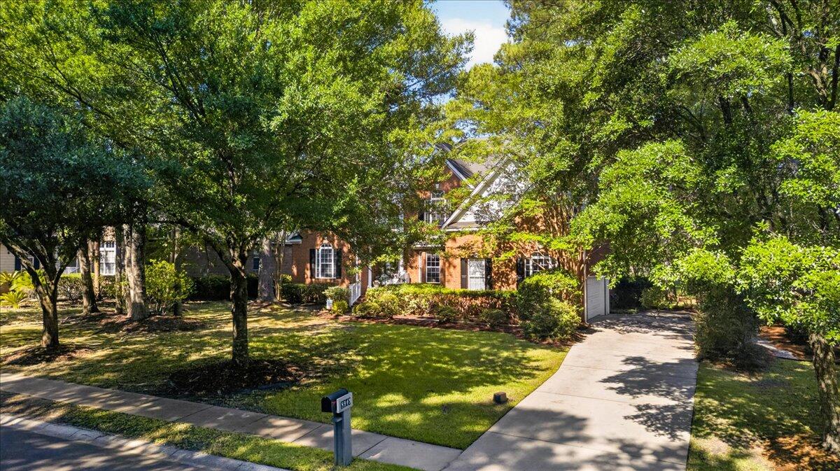 8843 E Fairway Woods Drive