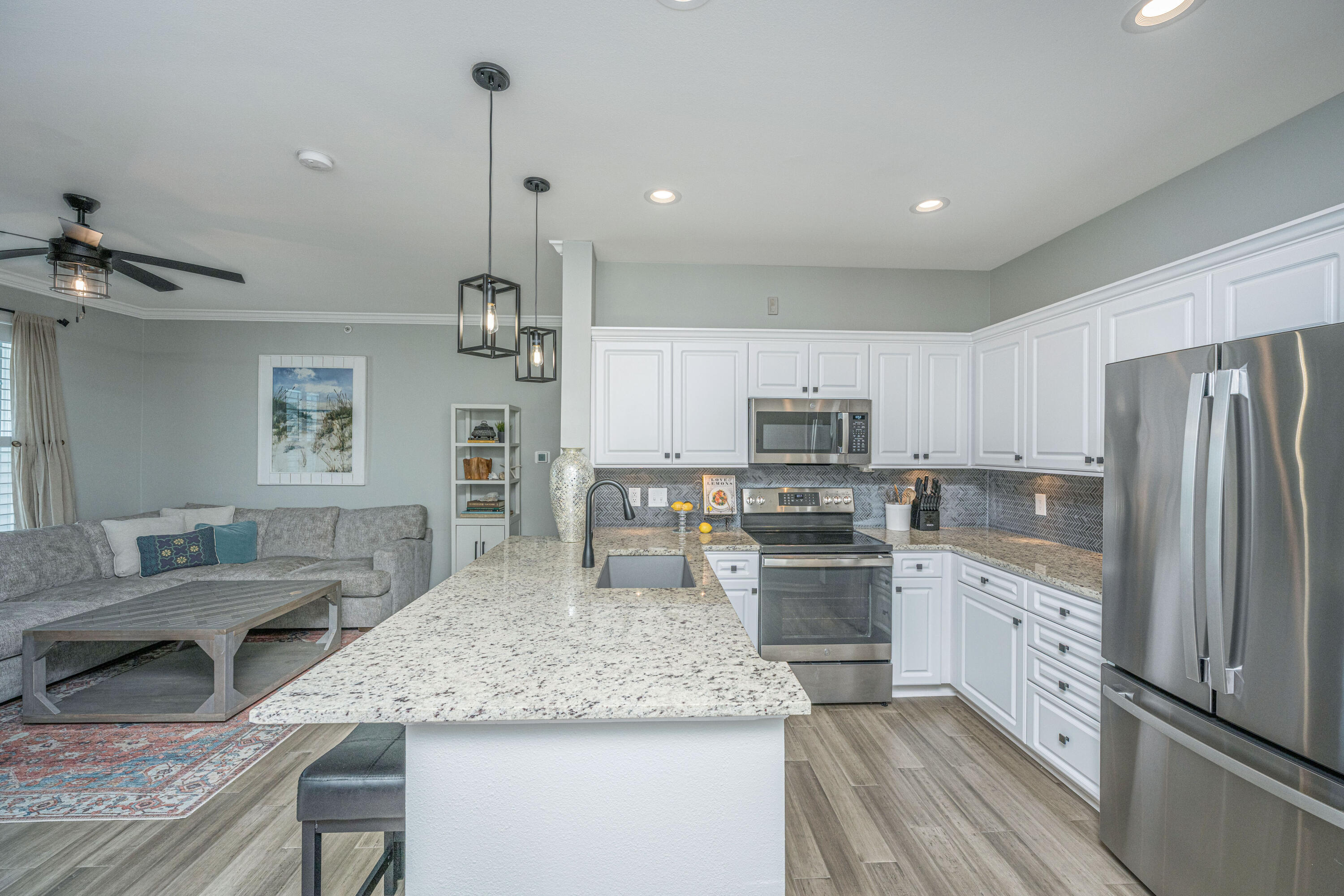 130 River Landing Drive Unit 7315
