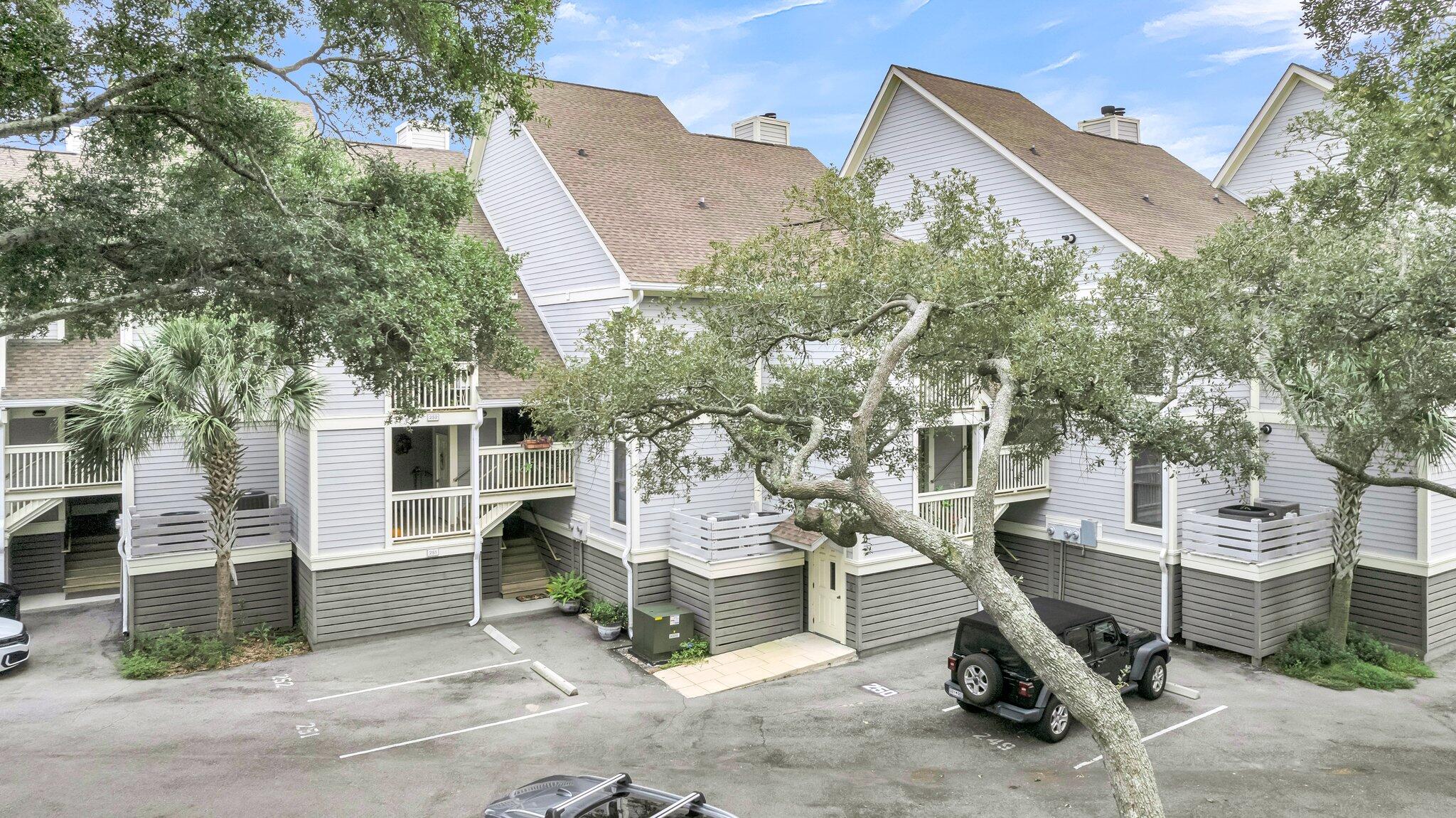 250 Little Oak Island Drive