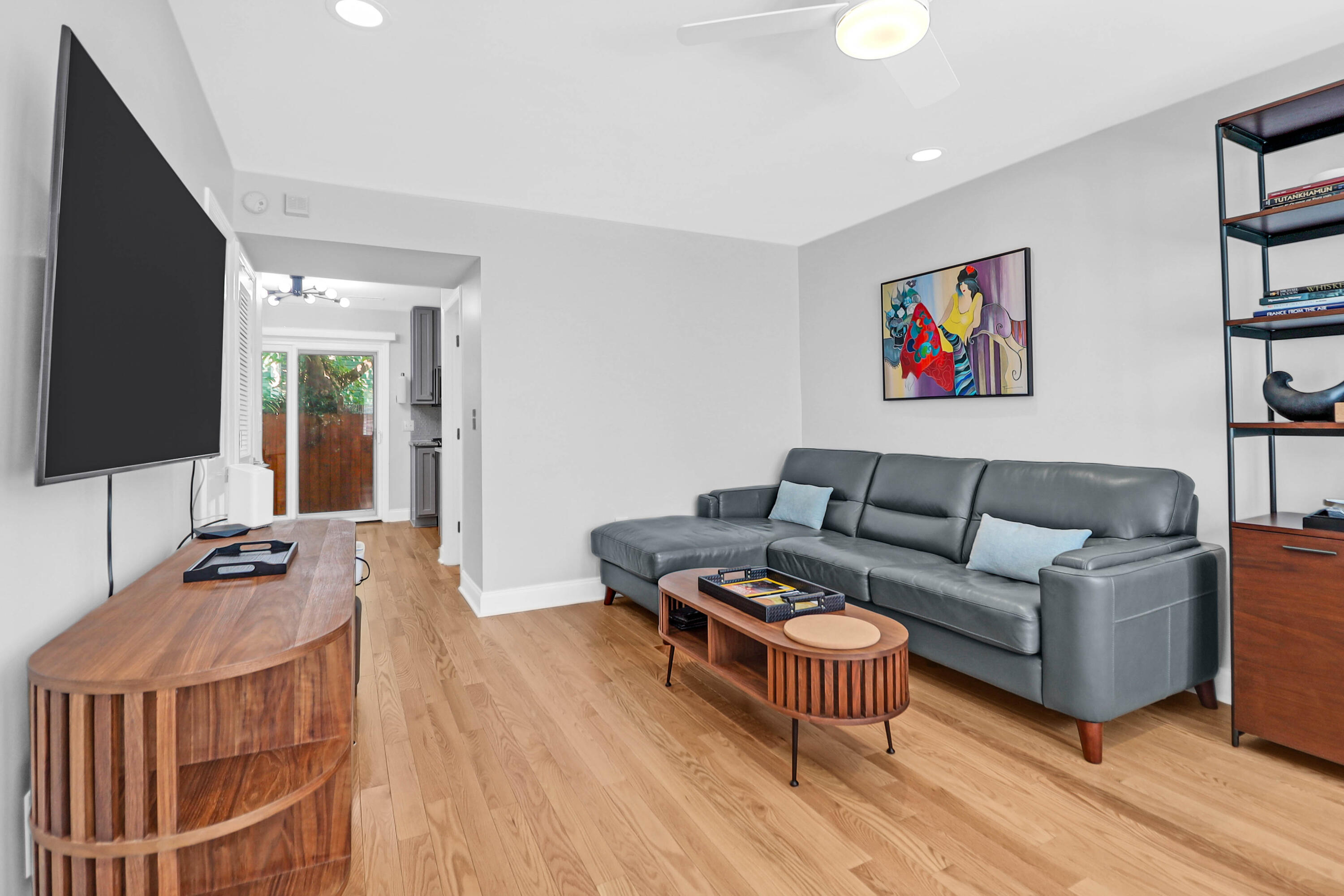 12 George Street 3-B