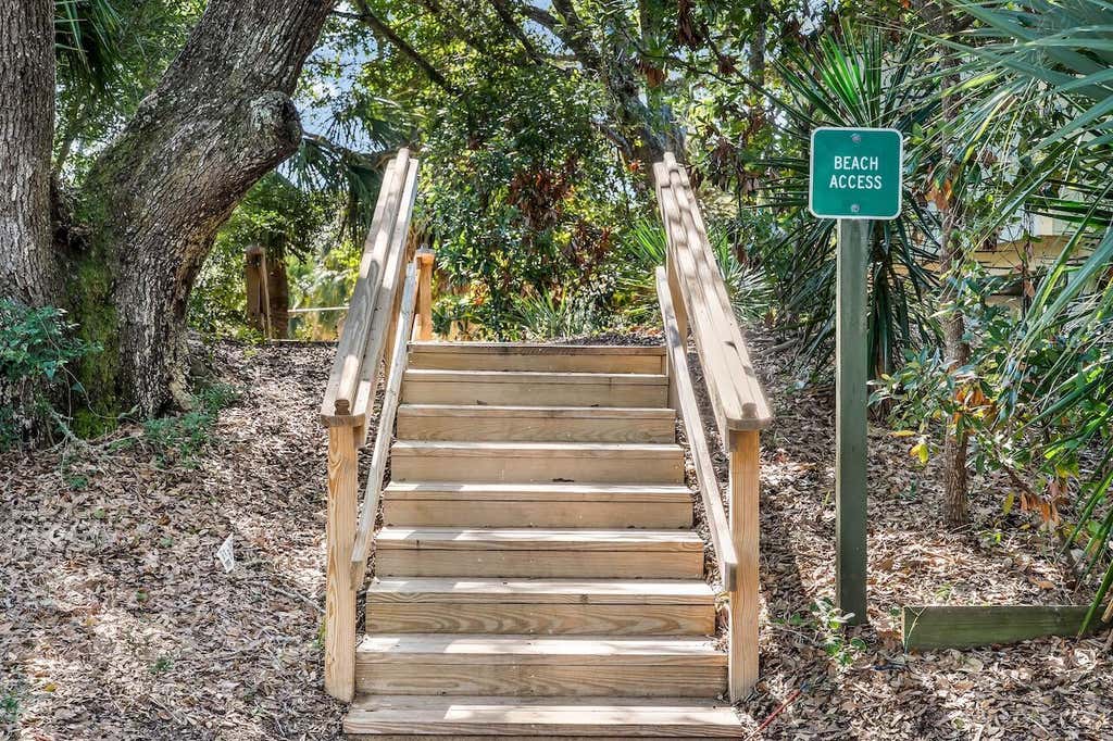 Photo of 19 Sandcrab Court, Isle of Palms, SC 29451 (MLS # 26018784)