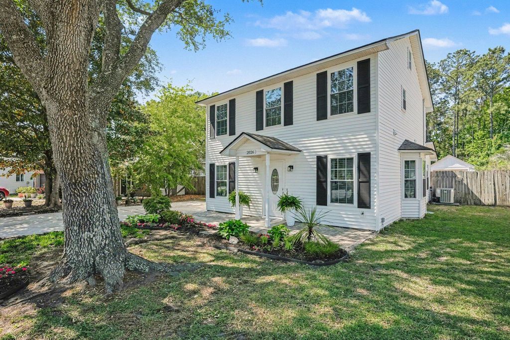 Photo of 2026 Armory Drive, Mount Pleasant, SC 29466 (MLS # 26011516)