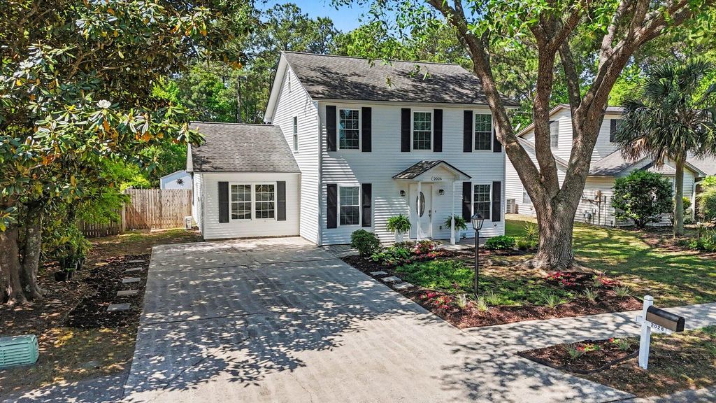 Photo of 2026 Armory Drive, Mount Pleasant, SC 29466 (MLS # 26011516)