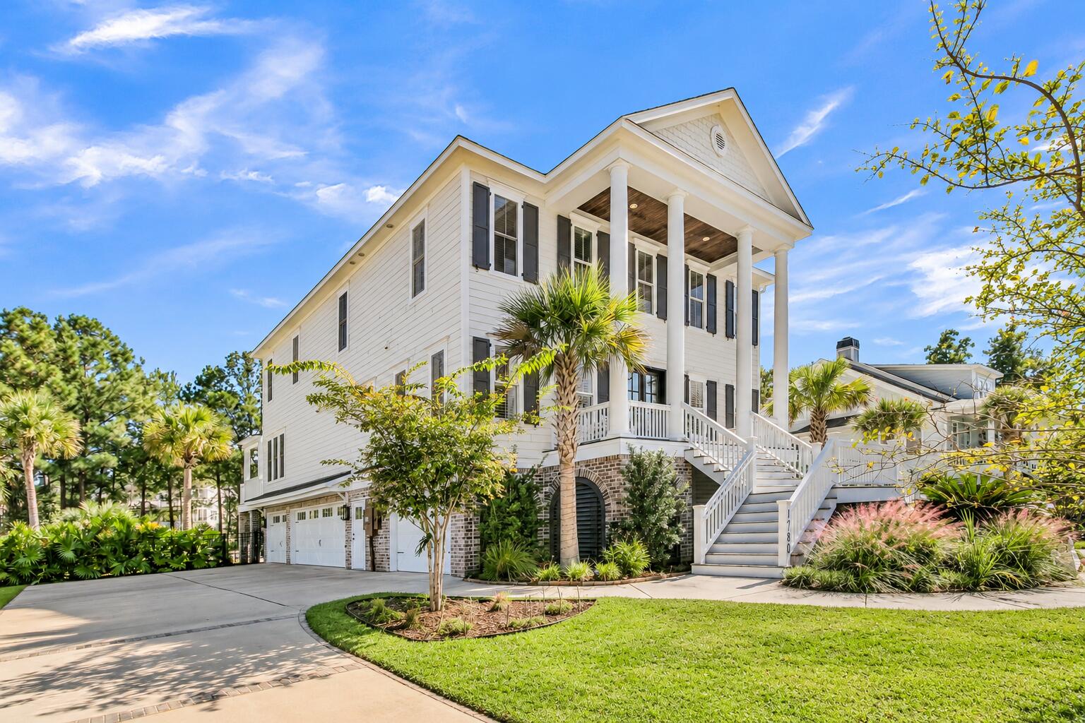 1780 W Canning Drive