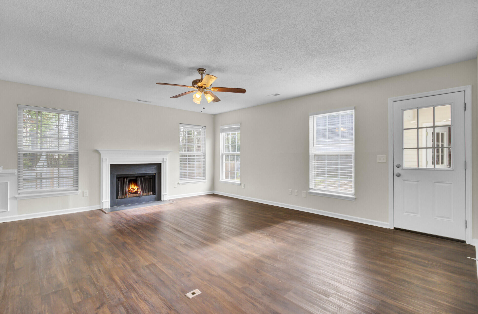 325 Sunburst Way