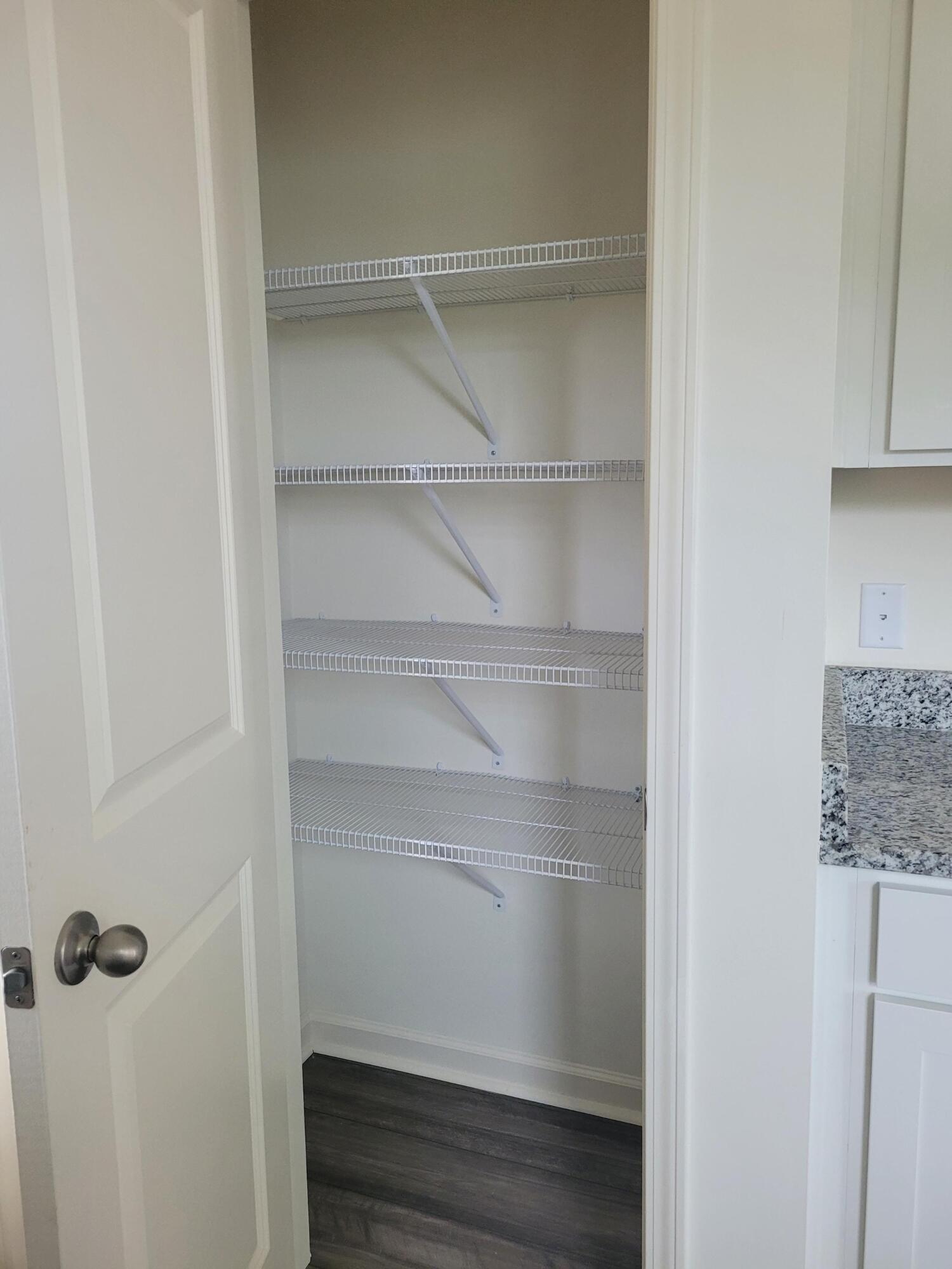 1212 Carriage Wood Circle
